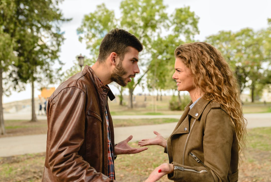 What not to do on your first date: Don't stop talking 